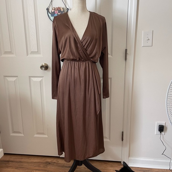 Vintage Dresses & Skirts - Ladies Vintage Bronze Dress Size M